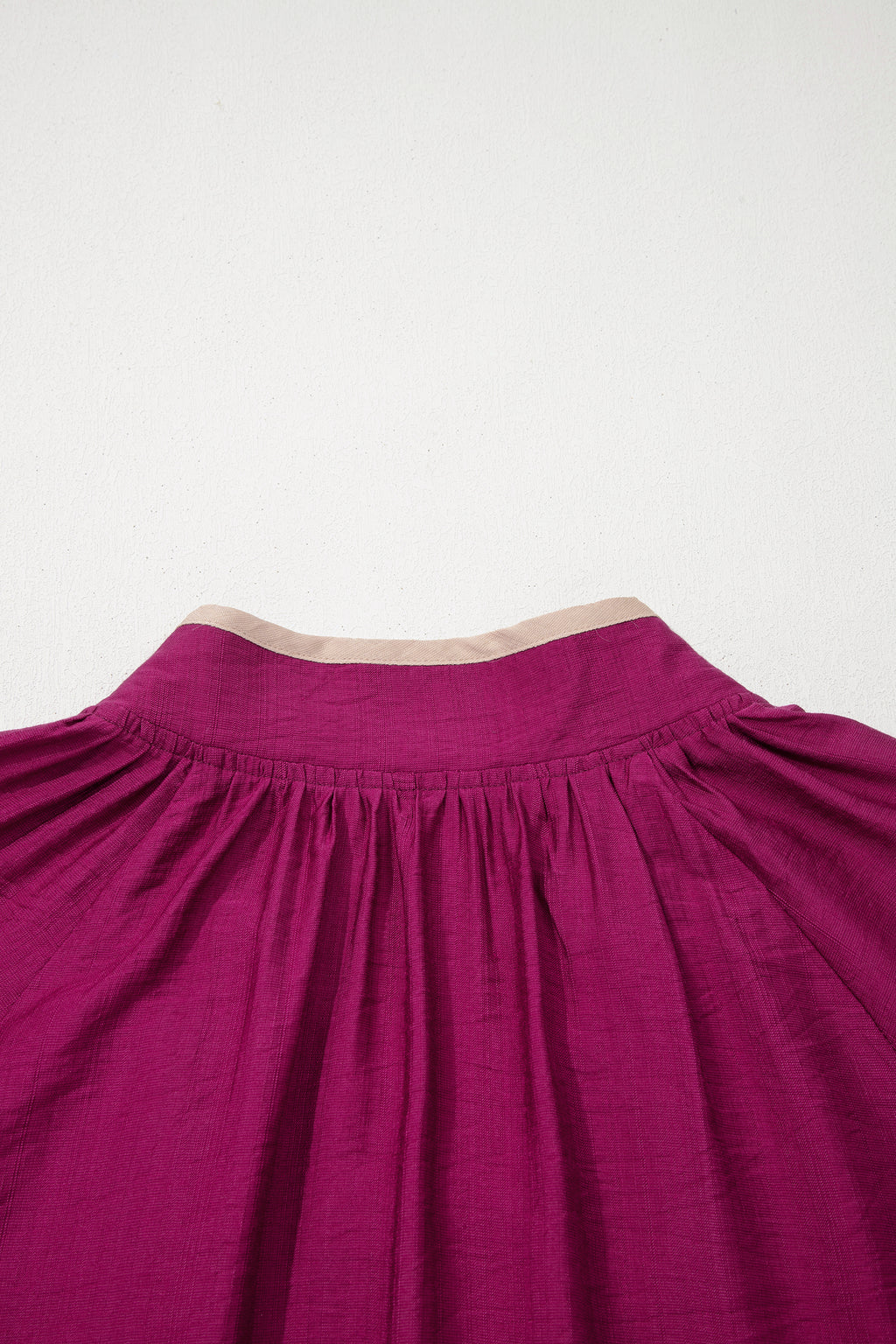 Wild Ginger Plus Size Contrast Trim Button V Neck Puffy Bracelet Sleeve Blouse