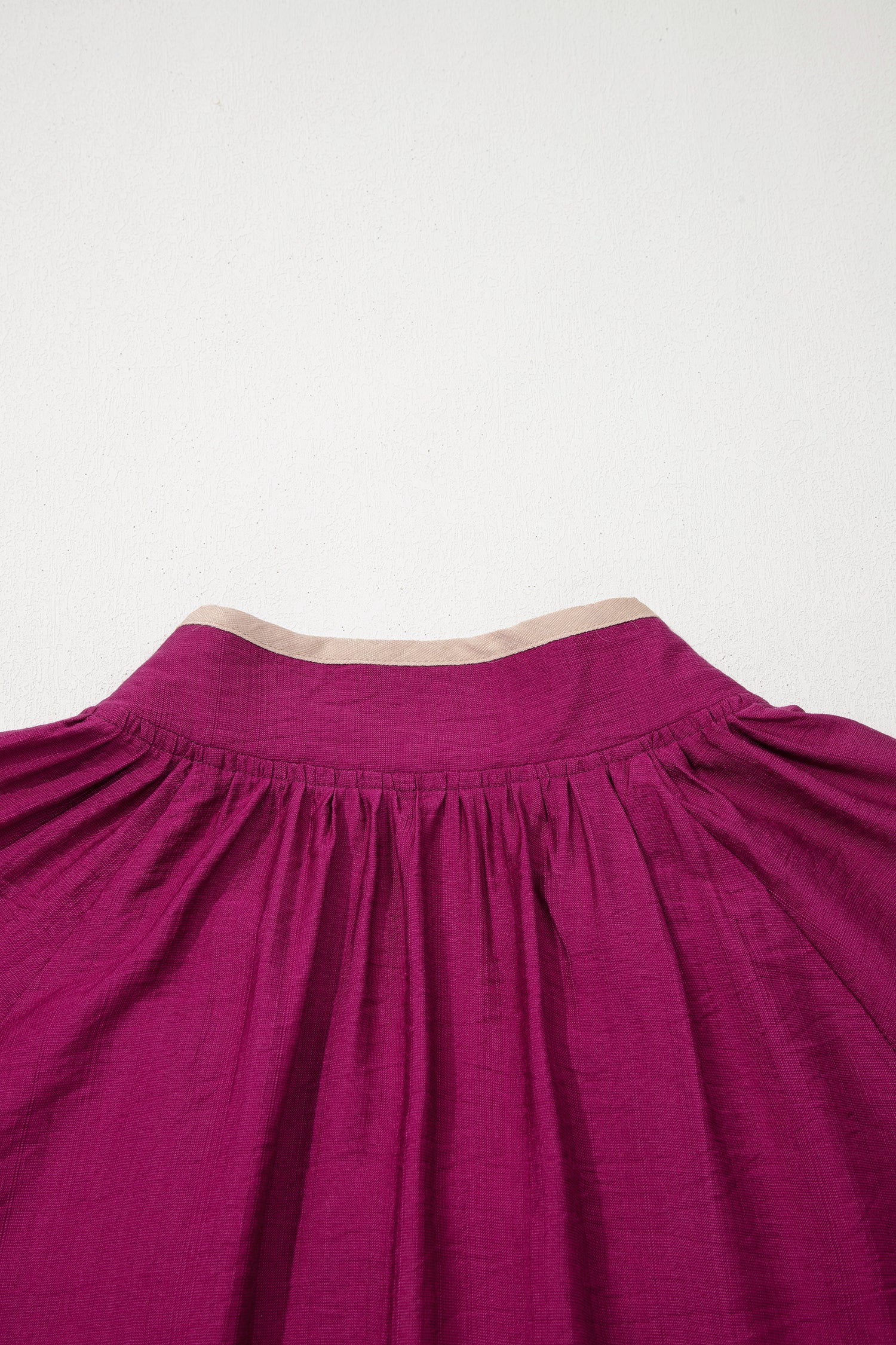 Wild Ginger Plus Size Contrast Trim Button V Neck Puffy Bracelet Sleeve Blouse