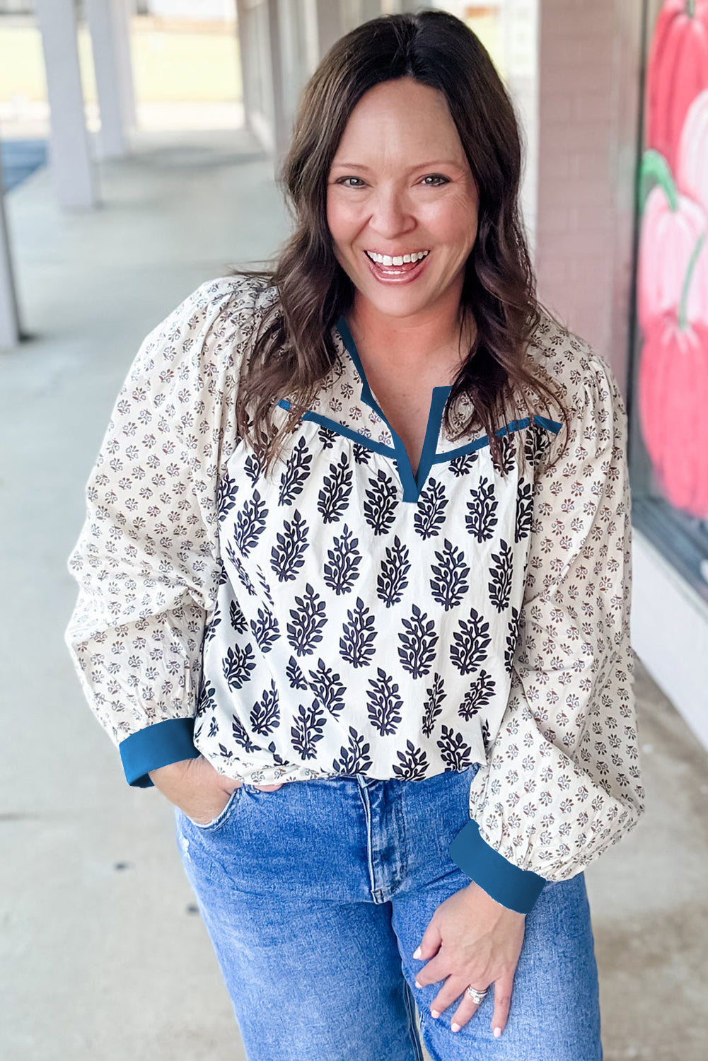 White Plus Size Boho Floral Print Contrast Trim Split Neck Puff Sleeve Patchwork Blouse