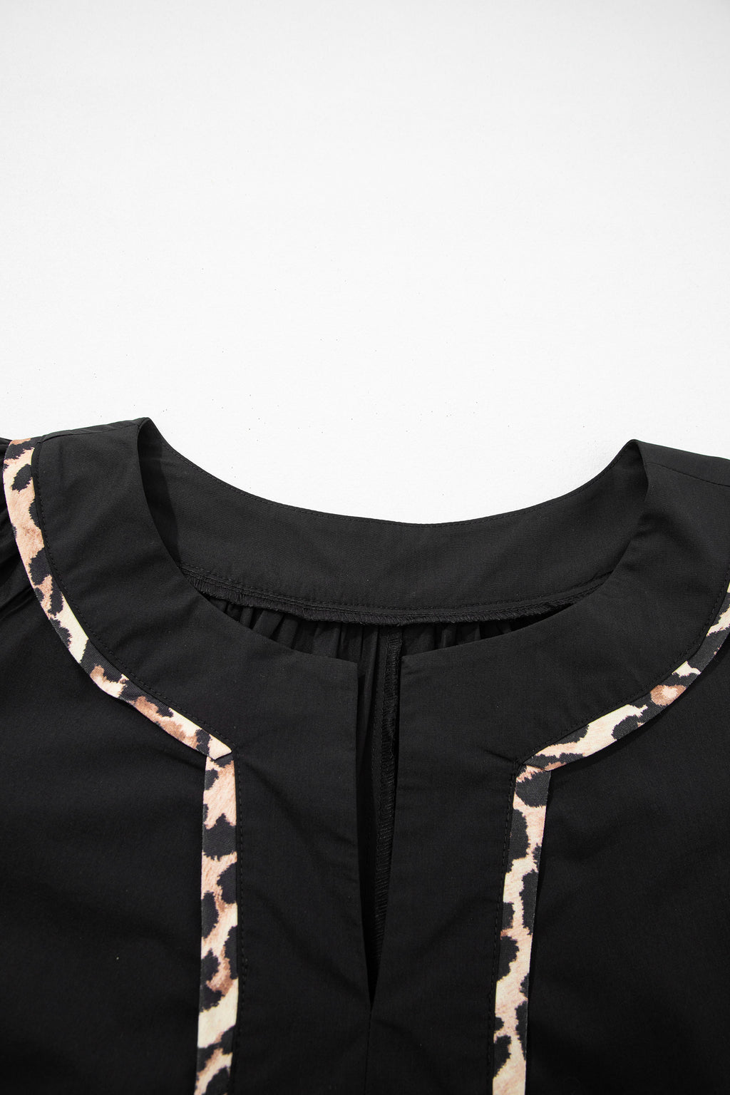 Black Plus Size Split Neck Leopard Trim Flounced Long Sleeve Blouse